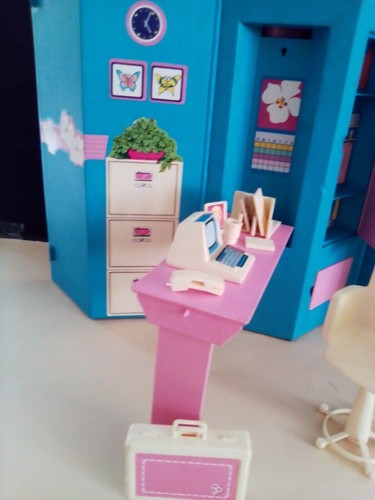 Barbie day night mattel - to,
