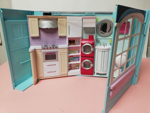 Barbie mattel 2007 house - 2007,